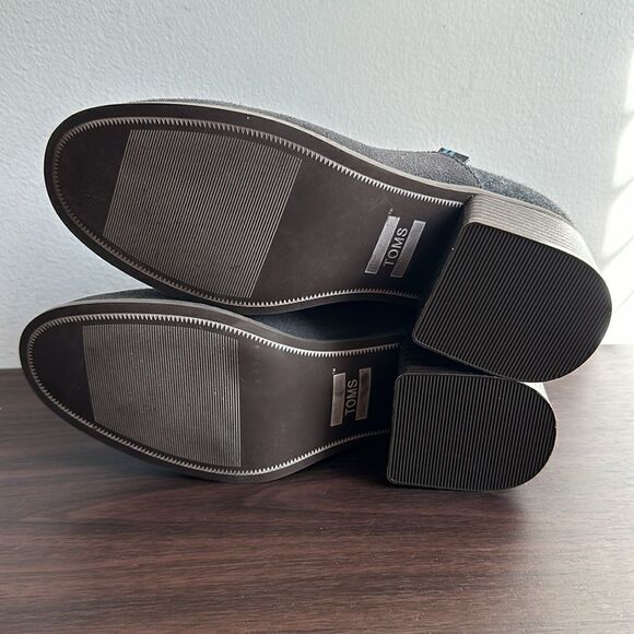Toms Grey Nubuck Heeled Ankle Booties Sz 6.5 - Picture 7 of 7